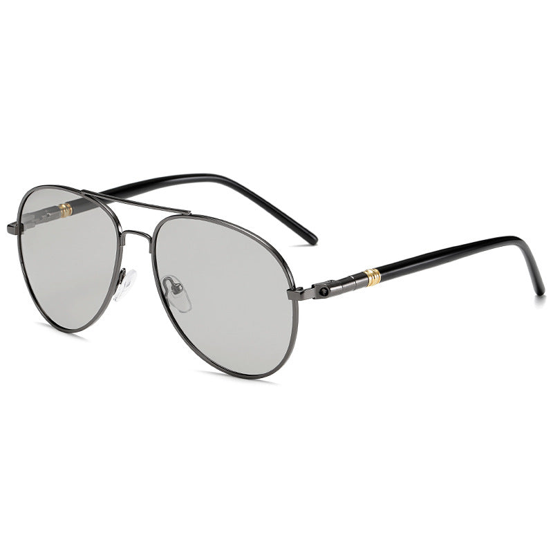 Wholesale Polarized sunglasses double beam color changing sunglasses day and night use driving frog mirror